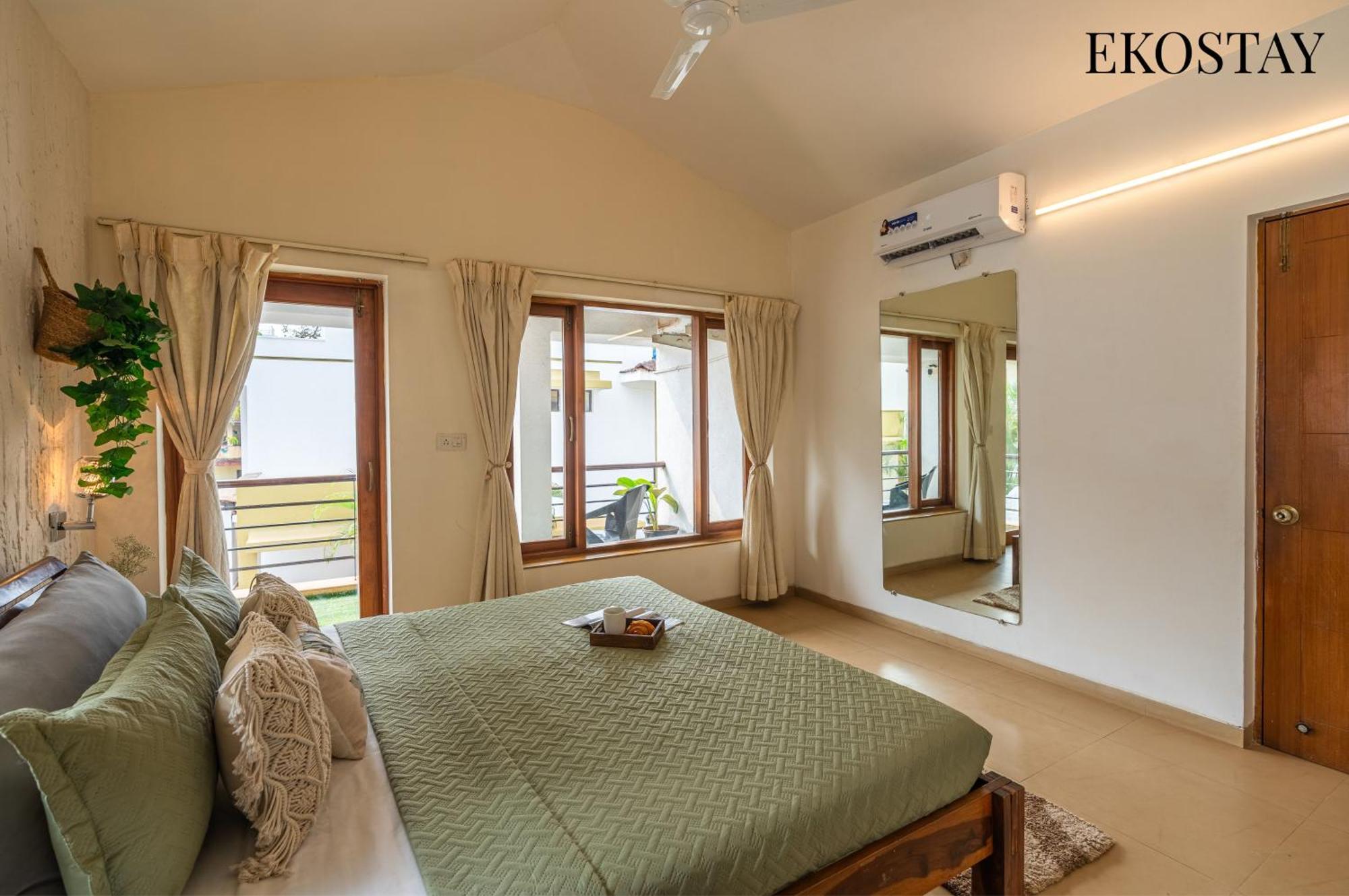 Eko Stay - Solace Villa I Charming Villa Close To Candolim Beach Exterior photo